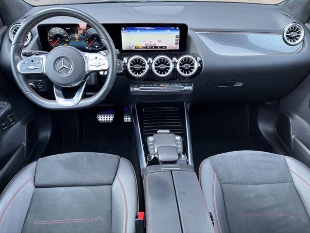 MERCEDES-BENZ GLA 250 e AMG Line  