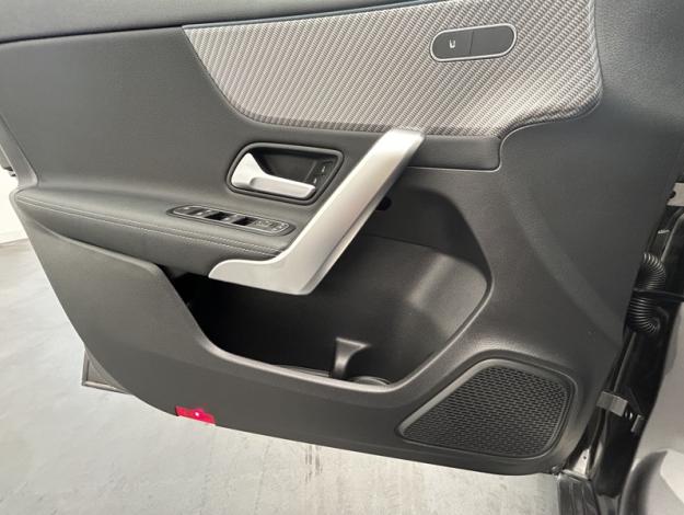 MERCEDES-BENZ Classe A 180 d Progressive Line  