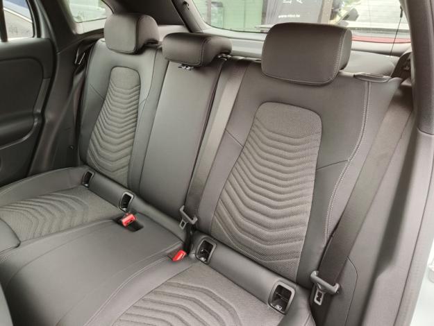 MERCEDES-BENZ GLA-Klasse GLA 180 Style Edition