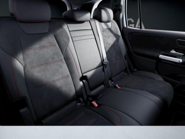 MERCEDES-BENZ GLB 200 d AMG Line - SAGA Huy (+32 85 23 69 00) 