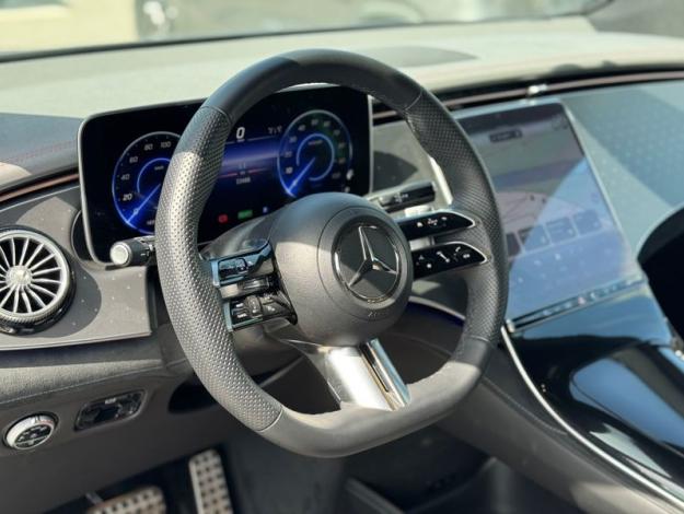MERCEDES-BENZ EQE SUV 350 4MATIC AMG Line - 5 ans GARANTIE 