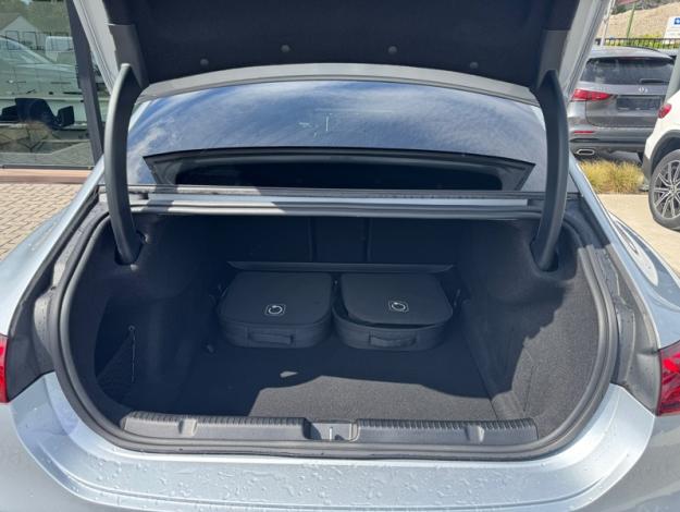 MERCEDES-BENZ EQE 300 Business Line - 5 ans GARANTIE 