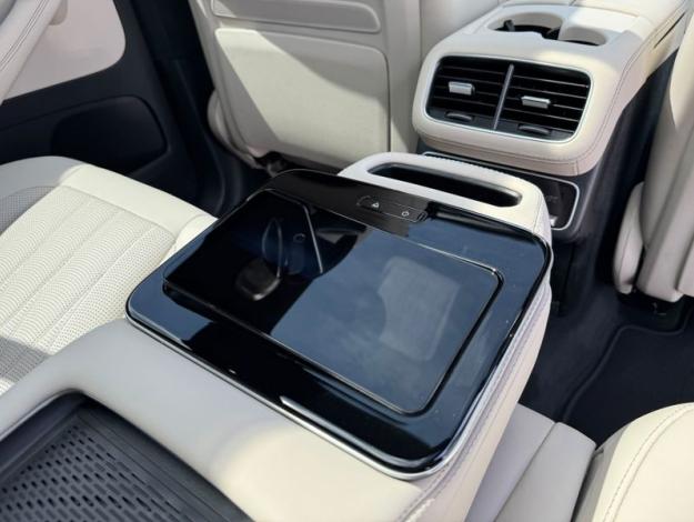 MERCEDES-BENZ GLS 63 AMG 4MATIC+ New Lift - 7 Seats - RearScreen - Full  