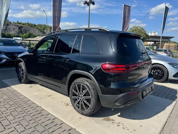 MERCEDES-BENZ EQB 250 + STAR EDITION - 5 ans GARANTIE 
