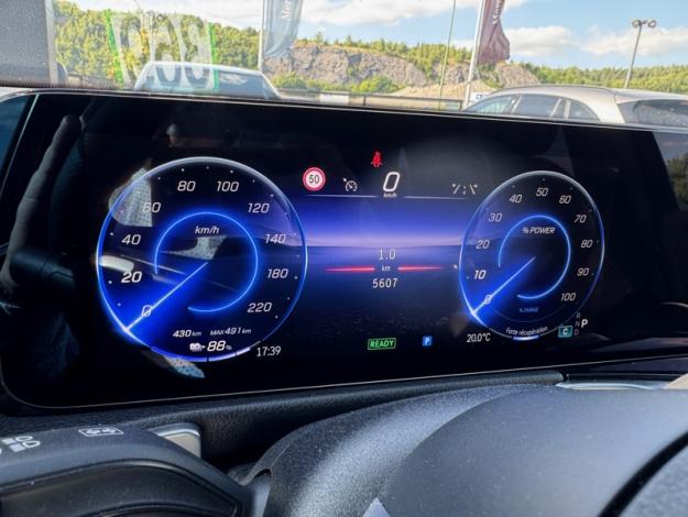 MERCEDES-BENZ EQB 250 + STAR EDITION - 5 ans GARANTIE 