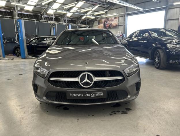 MERCEDES-BENZ A-Klasse A 200 Launch Edition