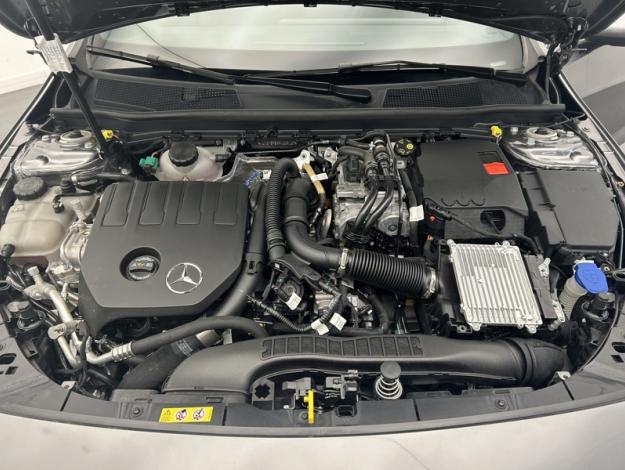 MERCEDES-BENZ A-Klasse A 250 e Compact Saloon
