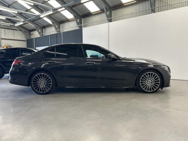MERCEDES-BENZ c 200 4MATIC AMG Line 