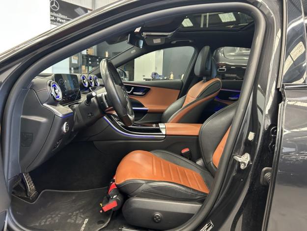MERCEDES-BENZ c 200 4MATIC AMG Line 