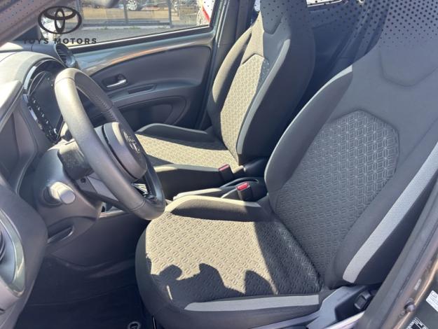 TOYOTA Aygo X 1.0 VVT-i 72 Design  