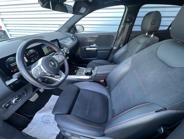 MERCEDES-BENZ GLA 200 d AMG Line  