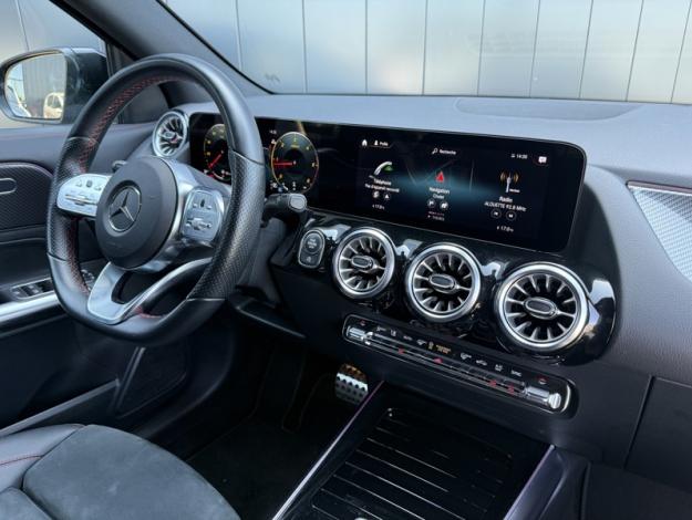 MERCEDES-BENZ GLA 200 d AMG Line AMG Line 