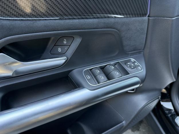 MERCEDES-BENZ GLA 200 d AMG Line AMG Line 