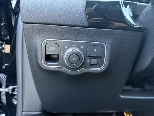 MERCEDES-BENZ GLA 200 d AMG Line AMG Line 