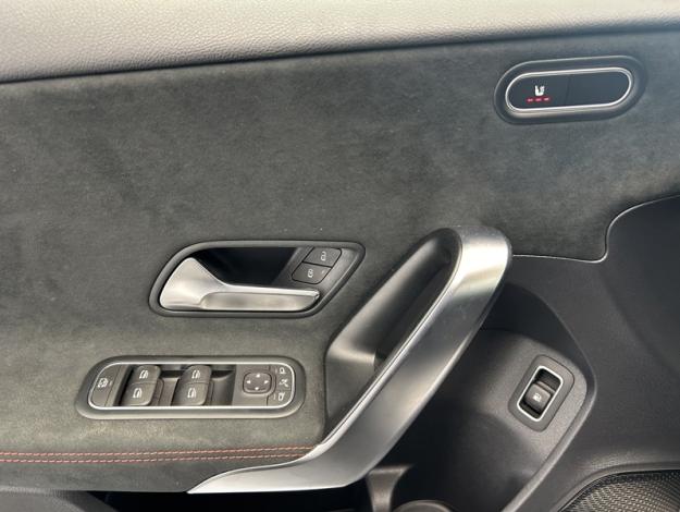 MERCEDES-BENZ Classe A 250 e Hybrid EQ AMG Line  