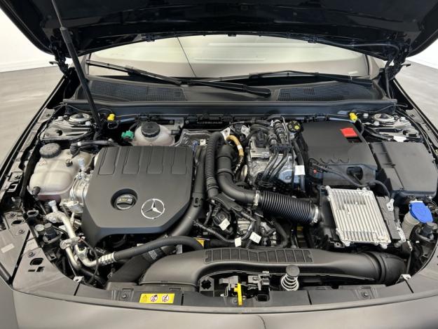 MERCEDES-BENZ Classe A 250 e Hybrid EQ AMG Line  
