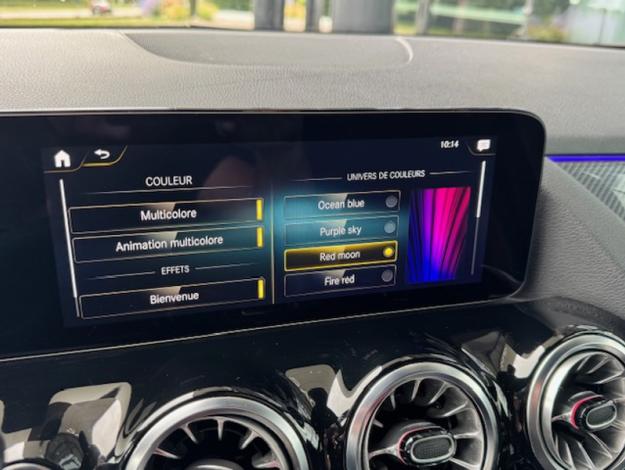 MERCEDES-BENZ GLA 200 AMG Line  GLA 200 AMG Line