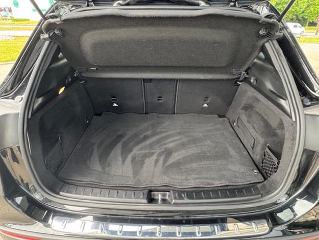 MERCEDES-BENZ GLA 200 AMG Line  GLA 200 AMG Line