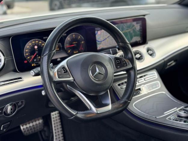 MERCEDES-BENZ E 220d d Cabriolet AMG Line  
