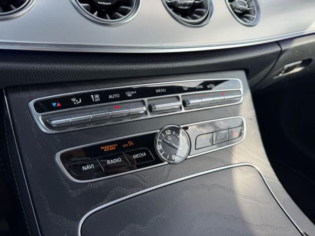 MERCEDES-BENZ E 220d d Cabriolet AMG Line  