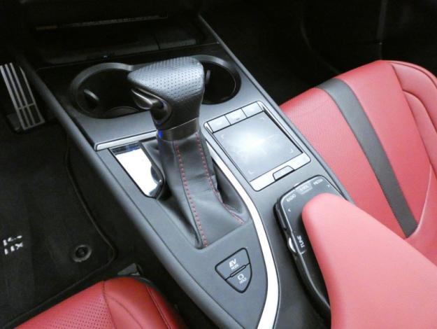 LEXUS UX 2.0 250H 2WD F SPORT Executive  