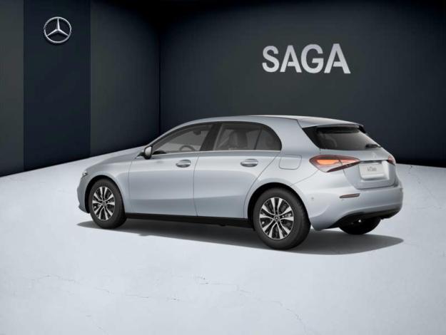 MERCEDES-BENZ A-Klasse A 180 Essential Line