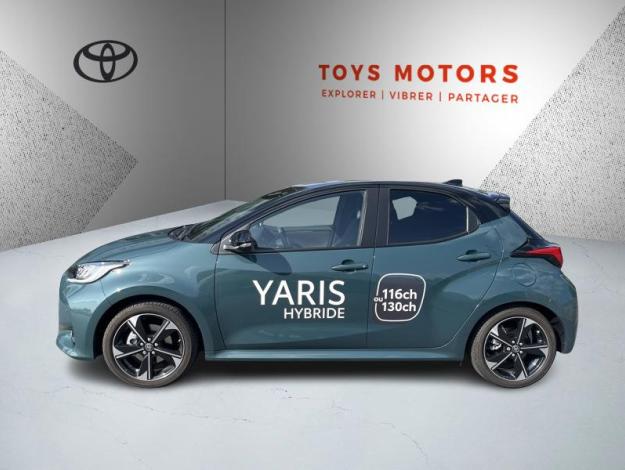 TOYOTA Yaris Hybrid Collection   