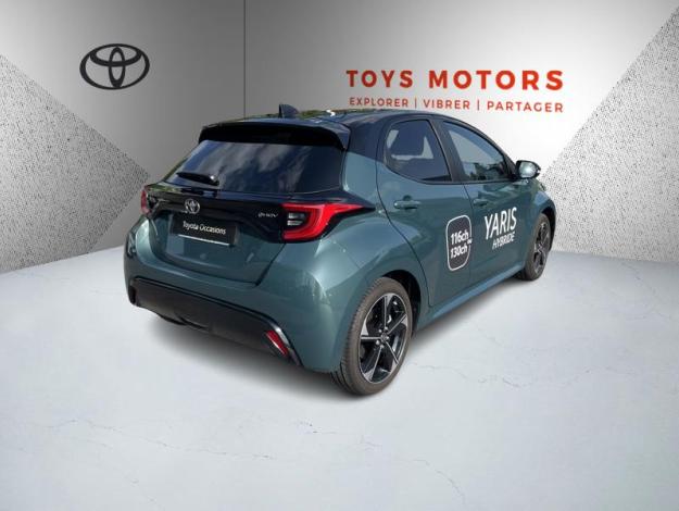 TOYOTA Yaris Hybrid Collection   