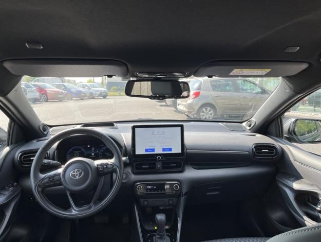 TOYOTA Yaris Hybrid Collection   