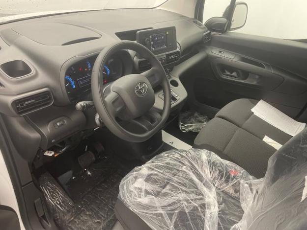 TOYOTA Proace City ELECTRIC MEDIUM 50KWH DYNAMIC  PROACE CITY EV BATTERIE 50 KWH DYNAMIC RADARS MC23