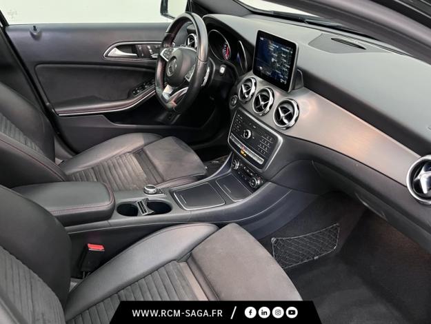 MERCEDES-BENZ GLA 220 d 4MATIC Fascination  