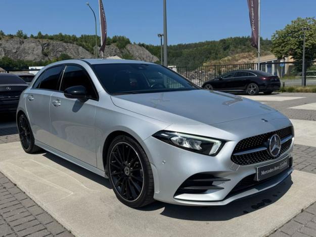 MERCEDES-BENZ A 180 d AMG Line  