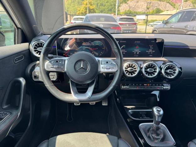 MERCEDES-BENZ A 180 d AMG Line  