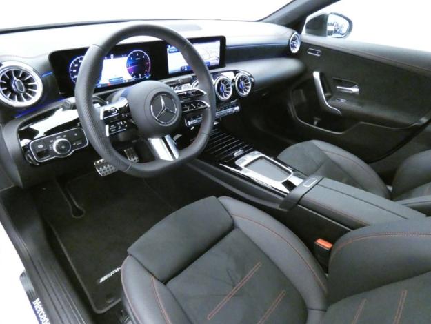 MERCEDES-BENZ CLA Shooting Brake CLA 200 d Shooting Brake AMG Line  