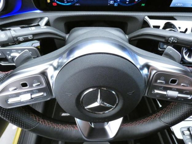 MERCEDES-BENZ Classe A 180 d AMG Line  Classe A 180 d AMG Line