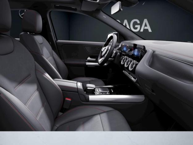 MERCEDES-BENZ EQA 250 AMG Line  