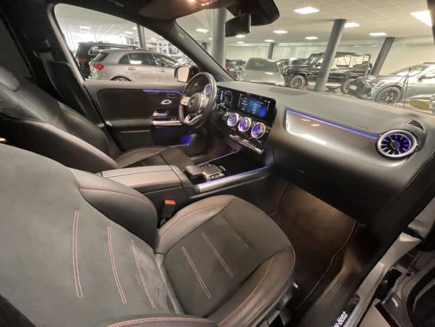 MERCEDES-BENZ GLA 200 d AMG Line  Classe GLA/ H247 GLA 200 d AMG Line