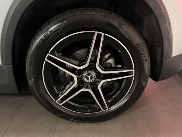 MERCEDES-BENZ GLA 200 d AMG Line  Classe GLA/ H247 GLA 200 d AMG Line