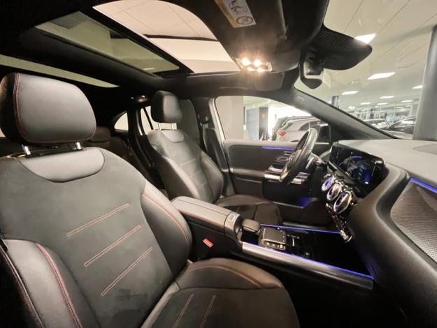 MERCEDES-BENZ GLA 200 d AMG Line  Classe GLA/ H247 GLA 200 d AMG Line