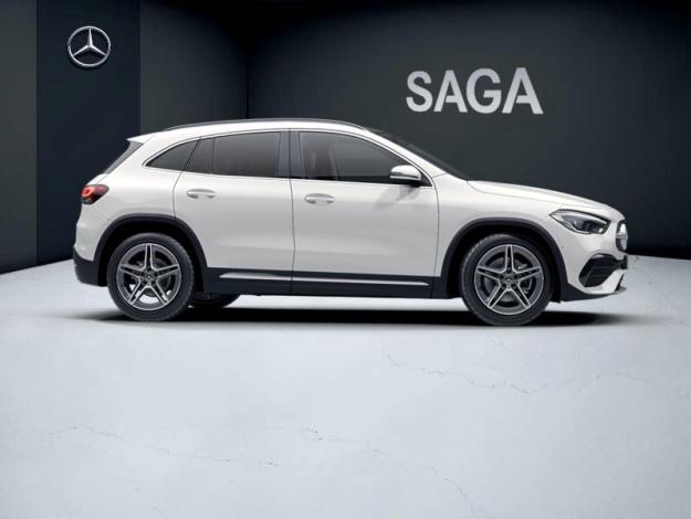 MERCEDES-BENZ GLA 200 d AMG Line  