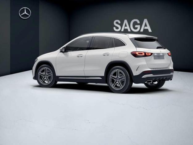 MERCEDES-BENZ GLA 200 d AMG Line  