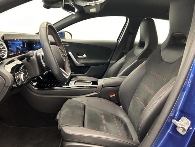 MERCEDES-BENZ Classe A 200 d AMG Line  