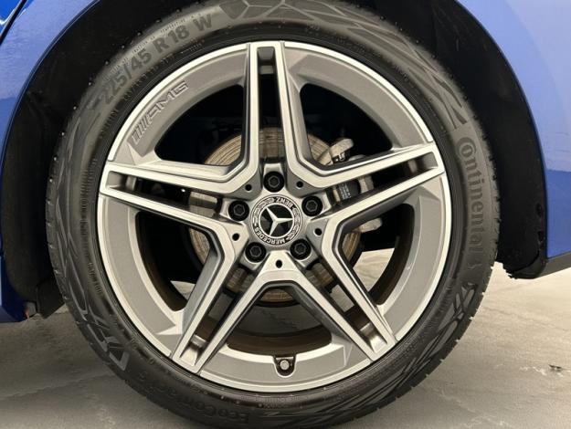 MERCEDES-BENZ Classe A 200 d AMG Line  