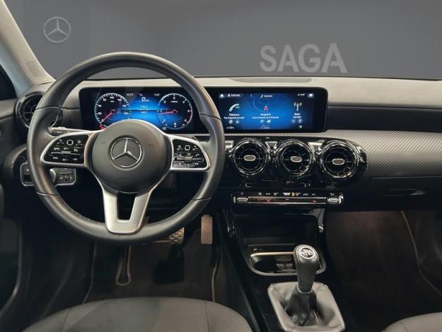 MERCEDES-BENZ A 180 180 d Style  