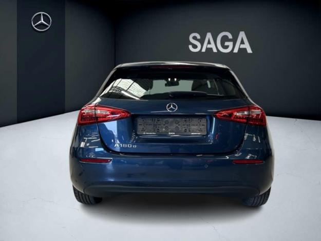 MERCEDES-BENZ A 180 180 d Style  