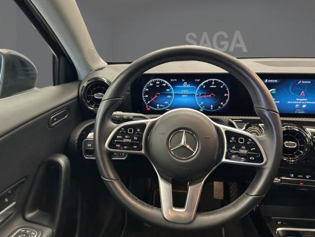 MERCEDES-BENZ A 180 180 d Style  