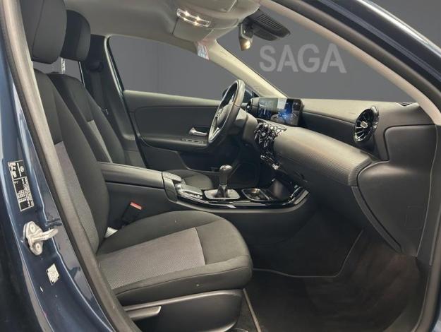 MERCEDES-BENZ A 180 180 d Style  