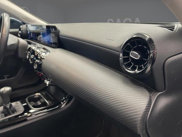 MERCEDES-BENZ A 180 180 d Style  