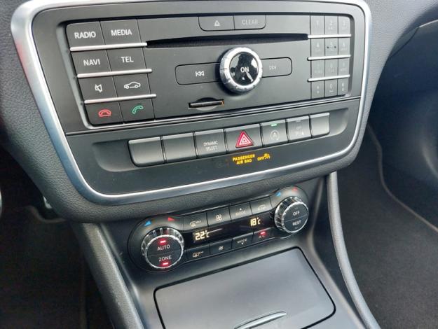 MERCEDES-BENZ GLA 200 d Fascination  