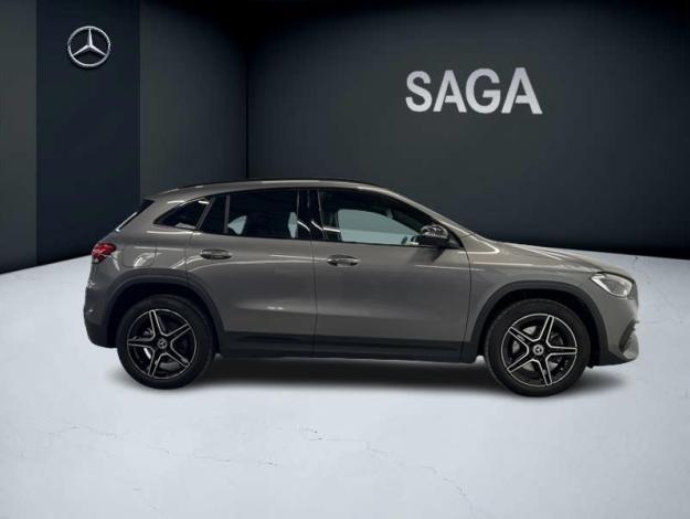 MERCEDES-BENZ GLA 250 e AMG Line 